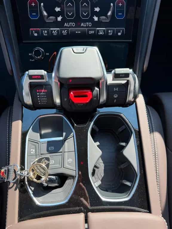 Lamborghini Urus 4.0 V8 Sport 01/2025-photo-16