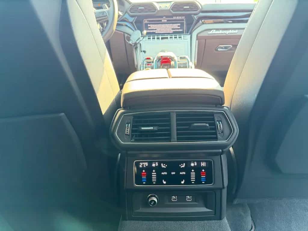 Lamborghini Urus 4.0 V8 Sport 01/2025-photo-9