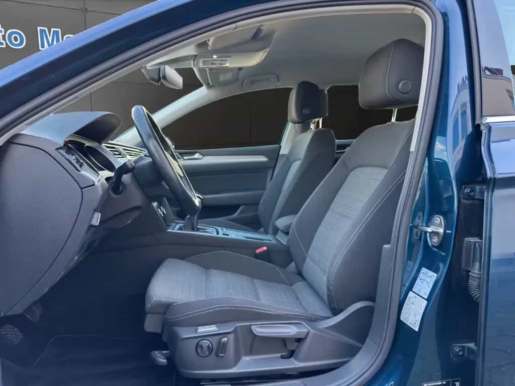 Volkswagen Passat Variant Business 1.HAND LED ACC 2xPDC ! 12/2019-photo-14