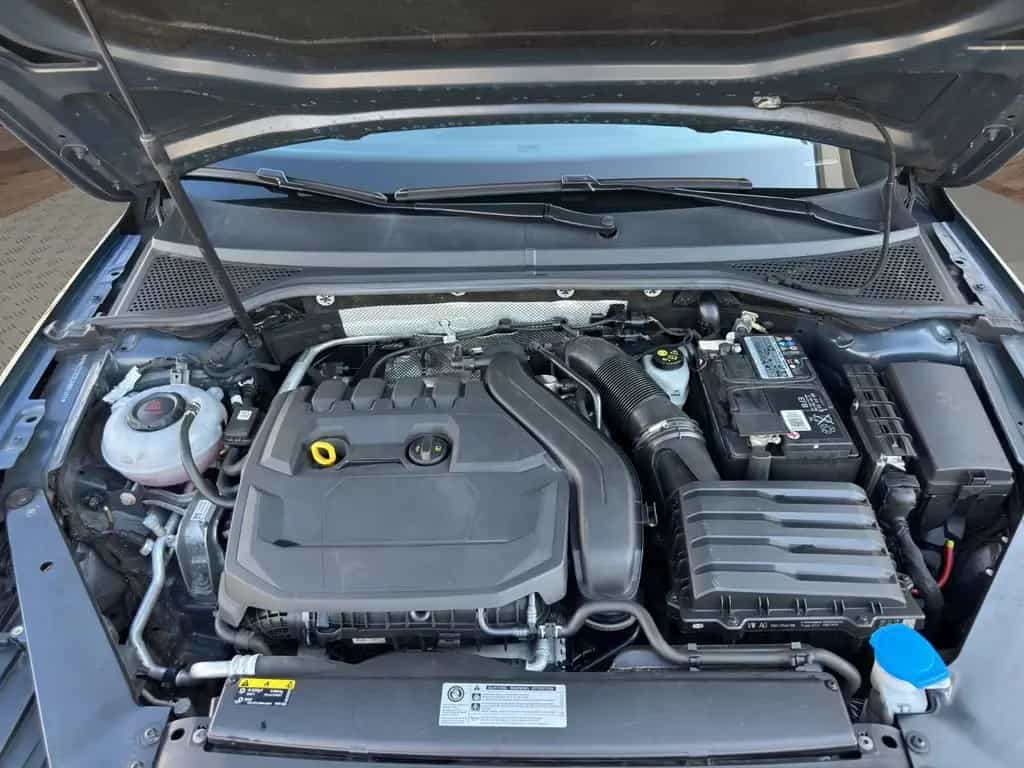 Volkswagen Passat Variant Business 1.HAND LED ACC 2xPDC ! 12/2019-photo-18