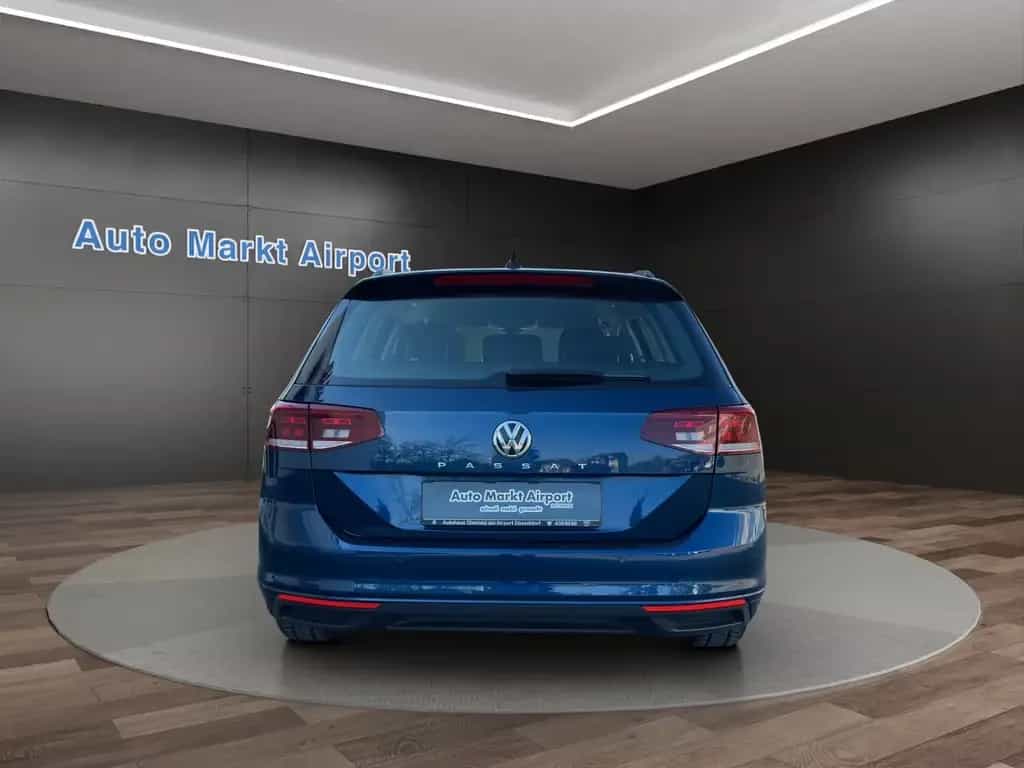 Volkswagen Passat Variant Business 1.HAND LED ACC 2xPDC ! 12/2019-photo-5