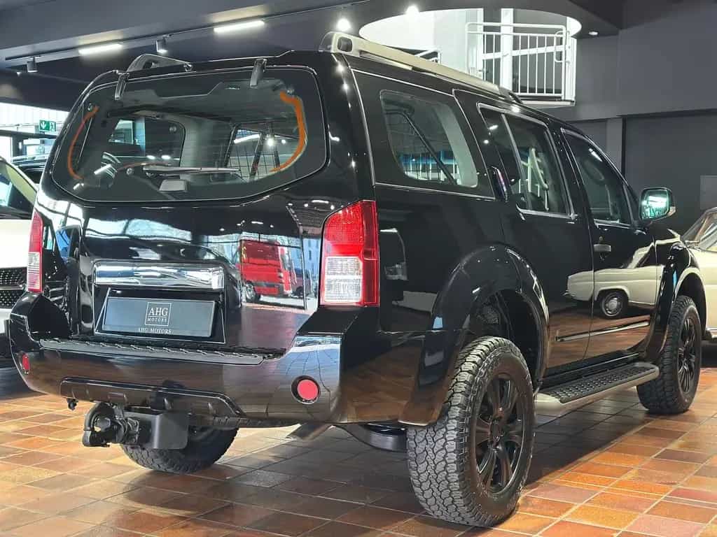 Nissan Pathfinder STIER BUNDESWEHR FELDJÄGER-EDITION 4W 01/2015-photo-10