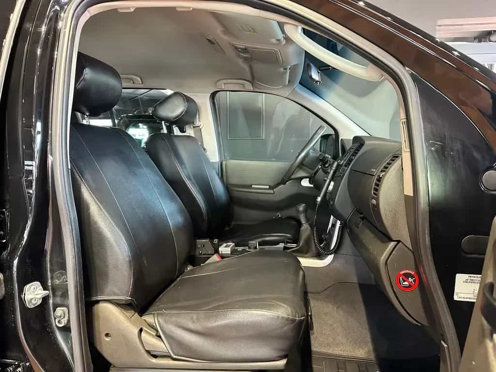 Nissan Pathfinder STIER BUNDESWEHR FELDJÄGER-EDITION 4W 01/2015-photo-14