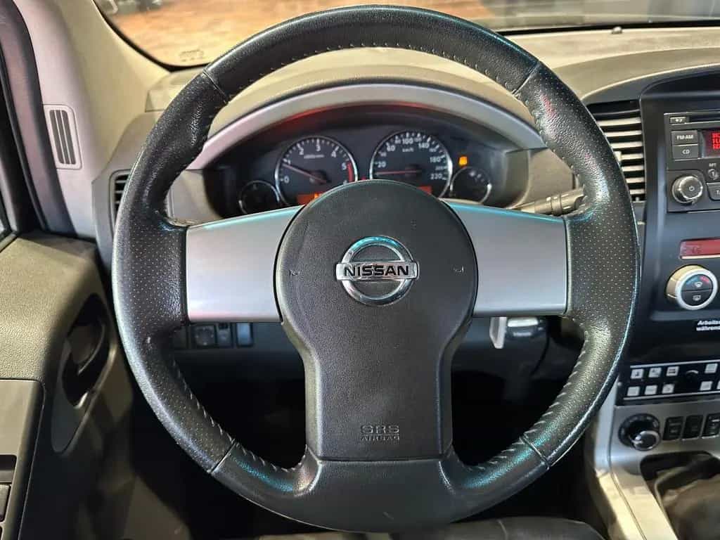 Nissan Pathfinder STIER BUNDESWEHR FELDJÄGER-EDITION 4W 01/2015-photo-19