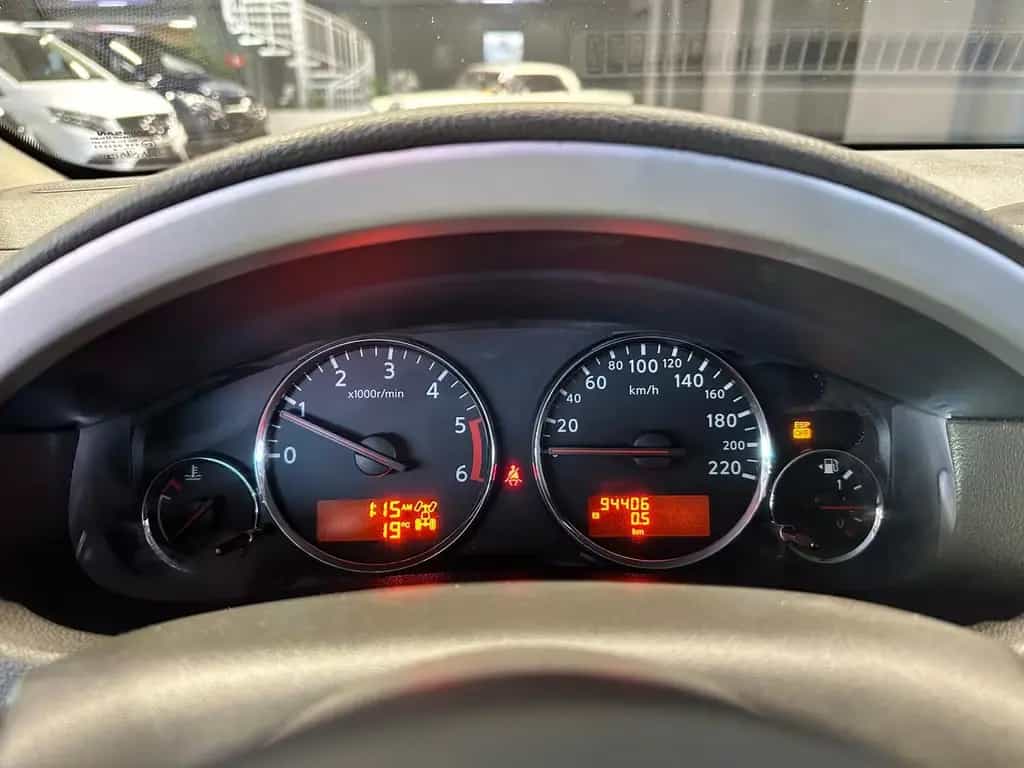 Nissan Pathfinder STIER BUNDESWEHR FELDJÄGER-EDITION 4W 01/2015-photo-22
