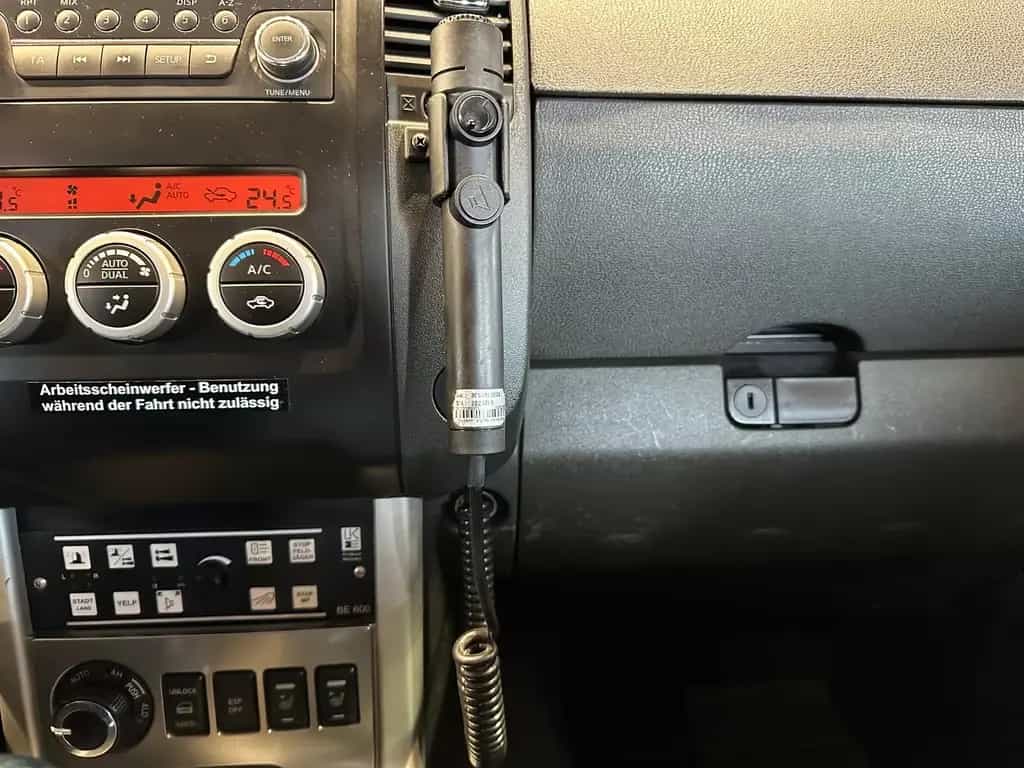 Nissan Pathfinder STIER BUNDESWEHR FELDJÄGER-EDITION 4W 01/2015-photo-28