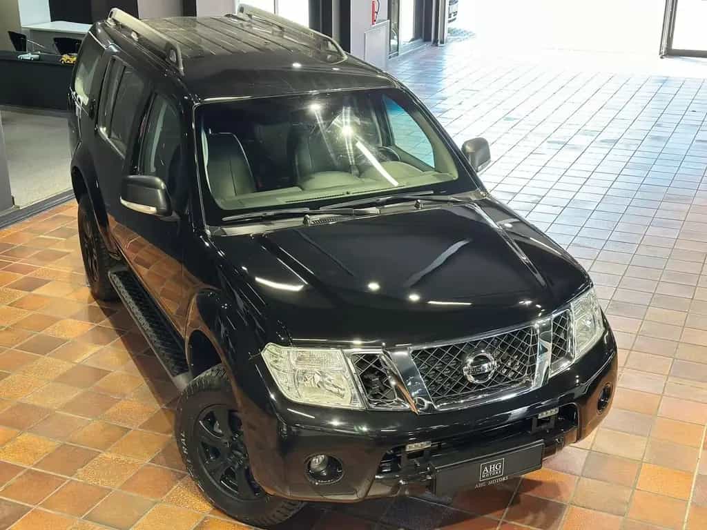 Nissan Pathfinder STIER BUNDESWEHR FELDJÄGER-EDITION 4W 01/2015-photo-4