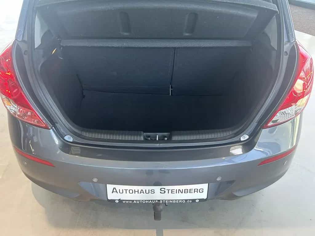 Hyundai i20 AUTOMATIK+NAVI+SCHIEBEDACH+AHK i20 Style 09/2014-photo-25