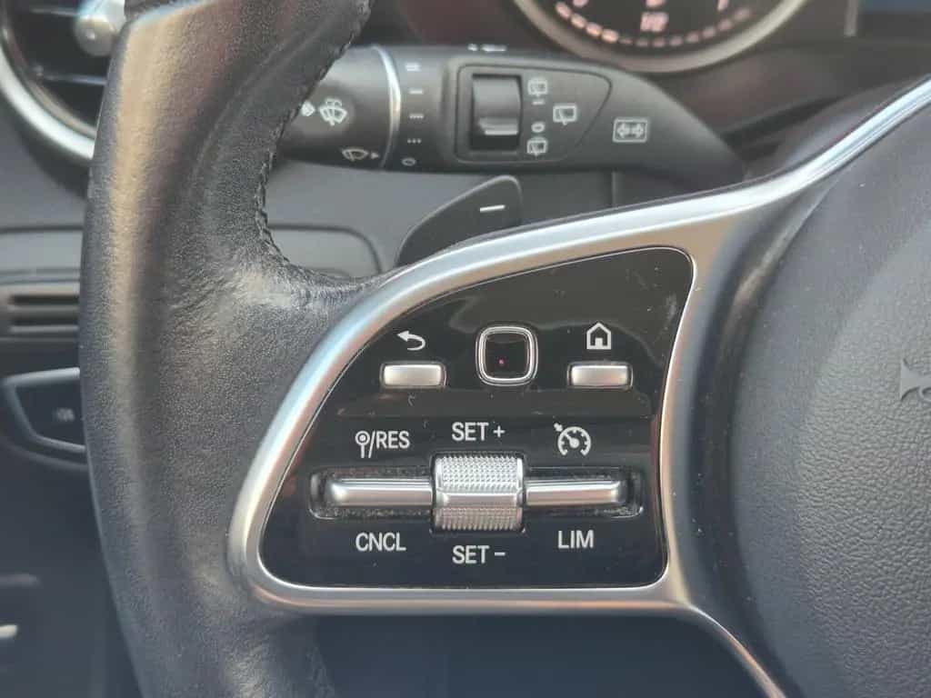 Mercedes-Benz GLC-Class 200 4Matic 9G-TRONIC NAVI*LED*PDC* 08/2019-photo-31