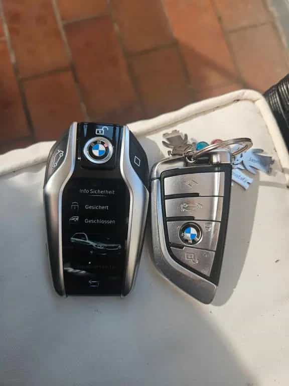 BMW 5 Series 520i Touring A - 07/2019-photo-7