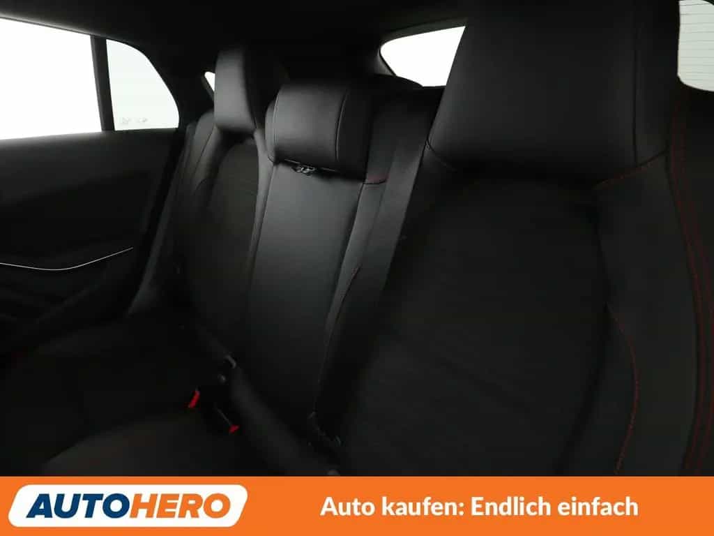 Mercedes-Benz CLA-Class 250 Shooting Brake 4Matic AMG Line Aut.*NAVI 01/2017-photo-13