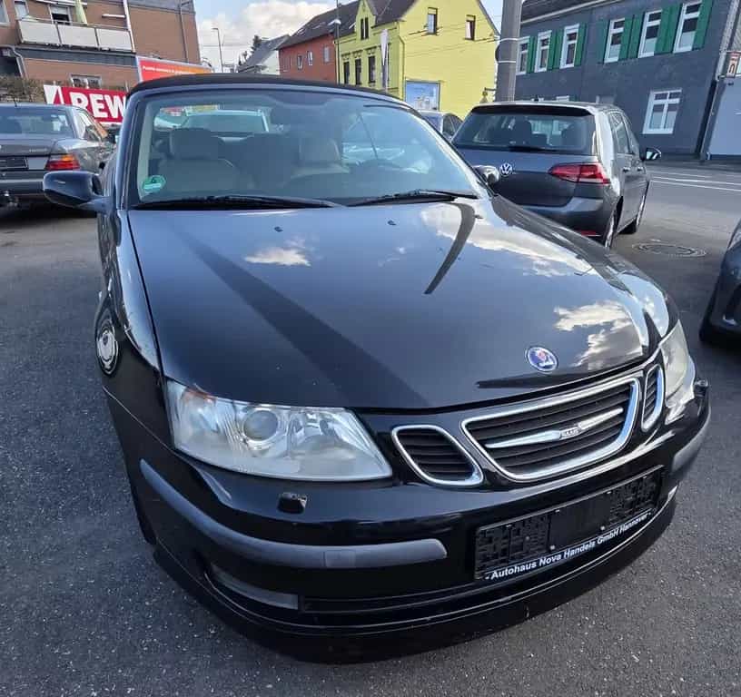 Saab 9-3 Cabriolet 2.0 T  Leder+KLima+2.Hand 02/2004-photo-1