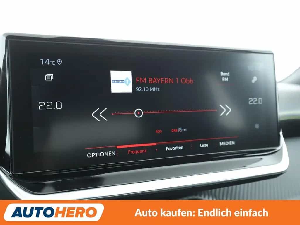 Peugeot 2008 1.2 PureTech GT Aut.*NAVI*LED*SPUR*CAM* 07/2021-photo-19