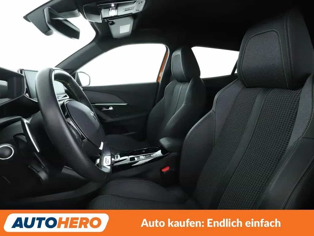 Peugeot 2008 1.2 PureTech GT Aut.*NAVI*LED*SPUR*CAM* 07/2021-photo-8