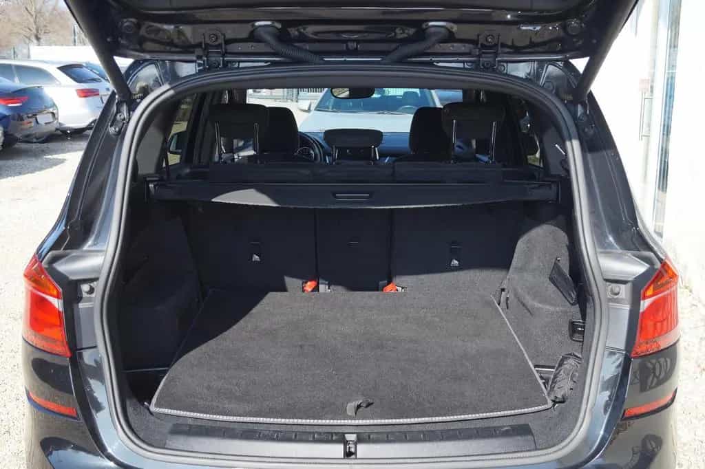 BMW 220 Gran Tourer M PAKET*7 Sitze*Alcantara*AHK* 04/2018-photo-3