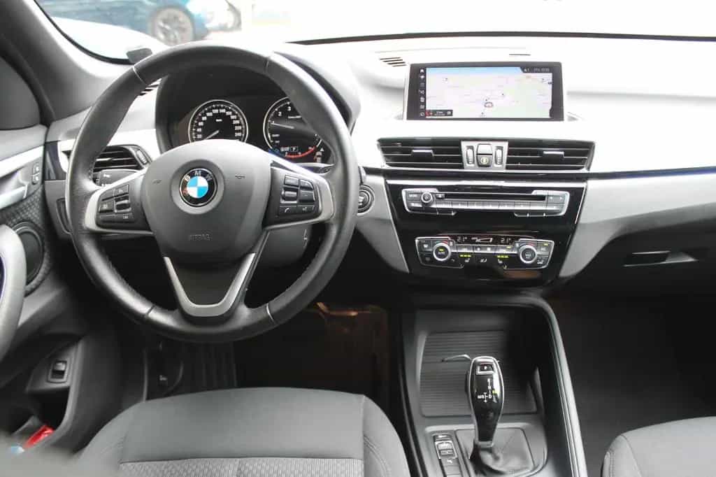 BMW X1 sDrive 18i Aut. NAVI, LED, PDC, DA, AHK, 18" 03/2020-photo-10