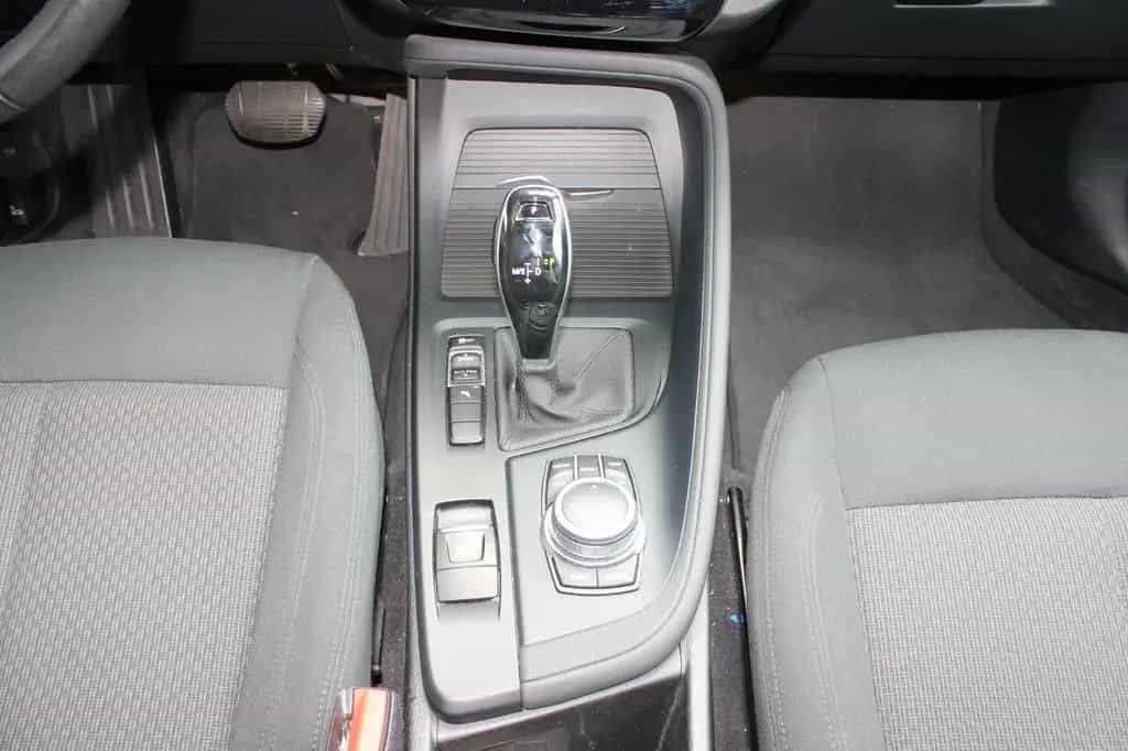 BMW X1 sDrive 18i Aut. NAVI, LED, PDC, DA, AHK, 18" 03/2020-photo-14