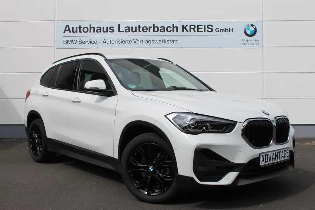 BMW X1 sDrive 18i Aut. NAVI, LED, PDC, DA, AHK, 18" 03/2020-photo-2