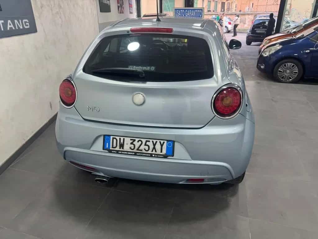 Alfa Romeo MiTo 1.6 JTDm 16V Distinctive Sport P 12/2009-photo-3