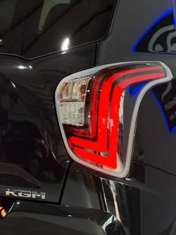 KGM Tivoli Nomad Plus +Leder+LED+SHZ+LenkradHZ null-photo-11