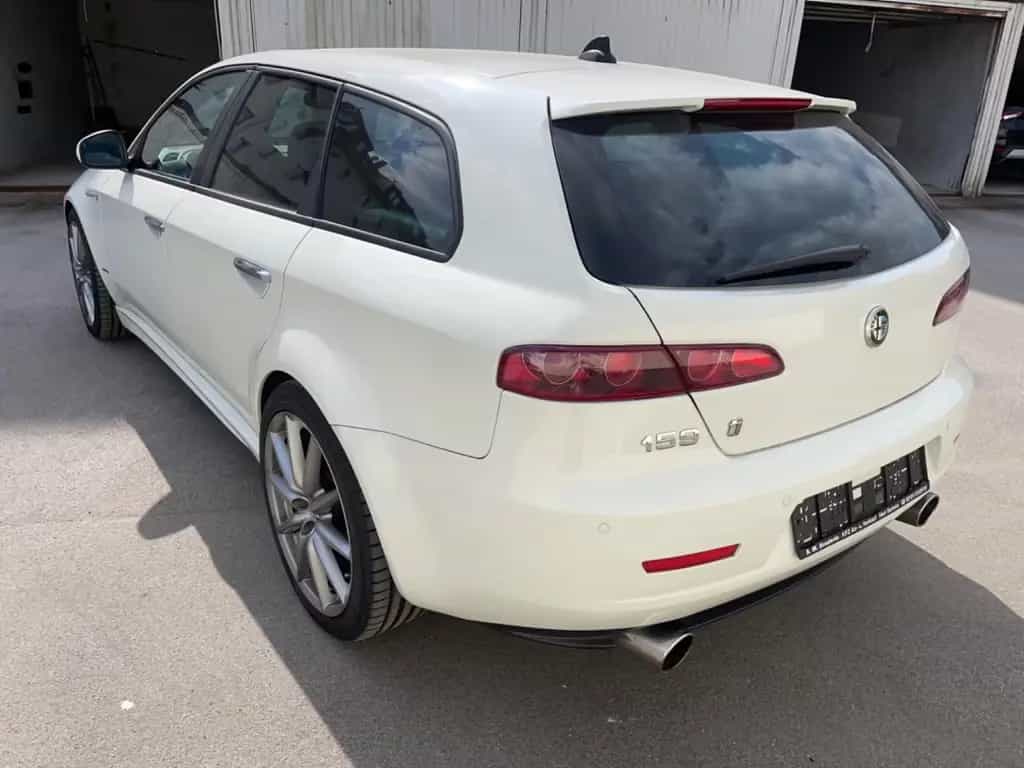Alfa Romeo 159 Alfa romeo 159 2.0 jTDM 16V Turismo TI 19 zoll 10/2012-photo-10