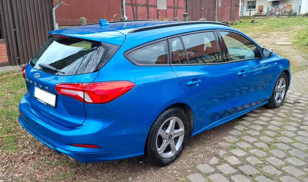 Ford Focus 1.5 ST-Line*Navi*RFK*PDC/PA*B&O*SHZ/LHZ*WR 10/2019-photo-3