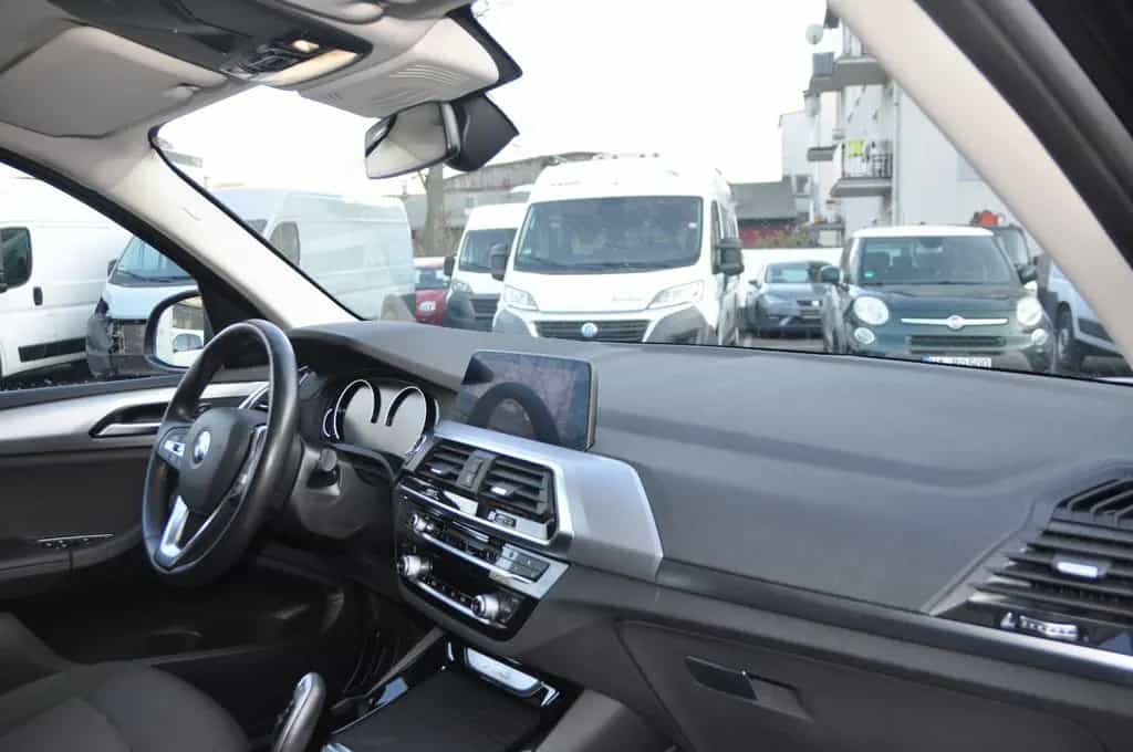 BMW X3 xDrive 20 i-Luxury-Line- 10/2020-photo-10