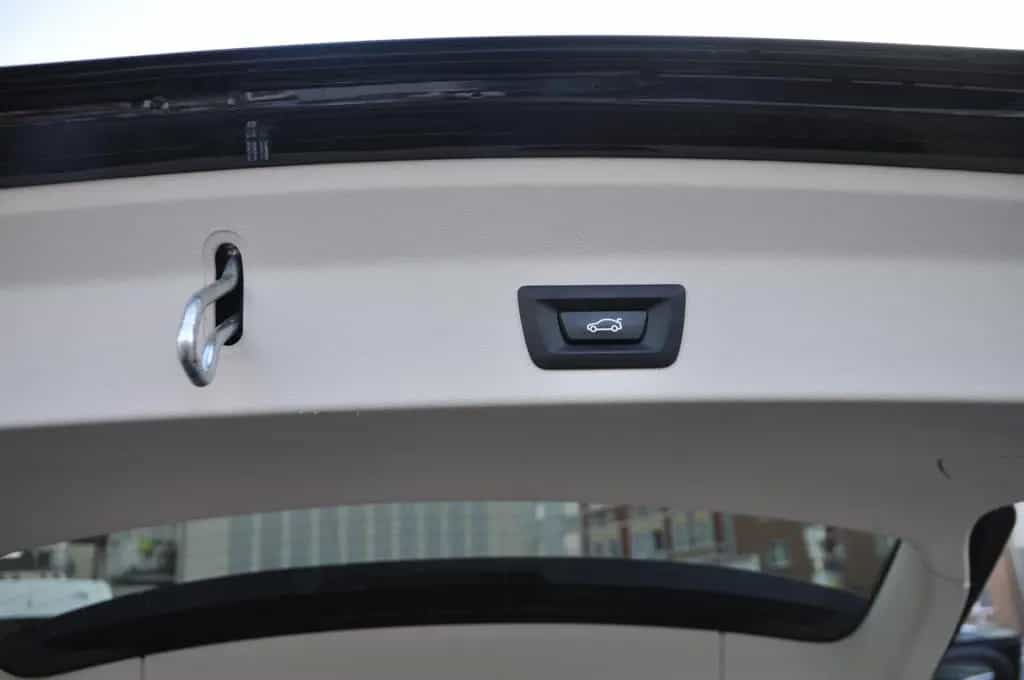 BMW X3 xDrive 20 i-Luxury-Line- 10/2020-photo-17