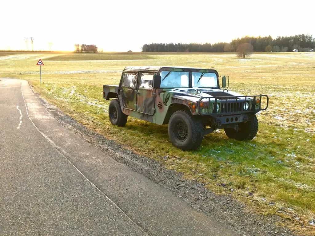 Hummer H1 M998 TÜV und H-Zulassung 07/1993-photo-1