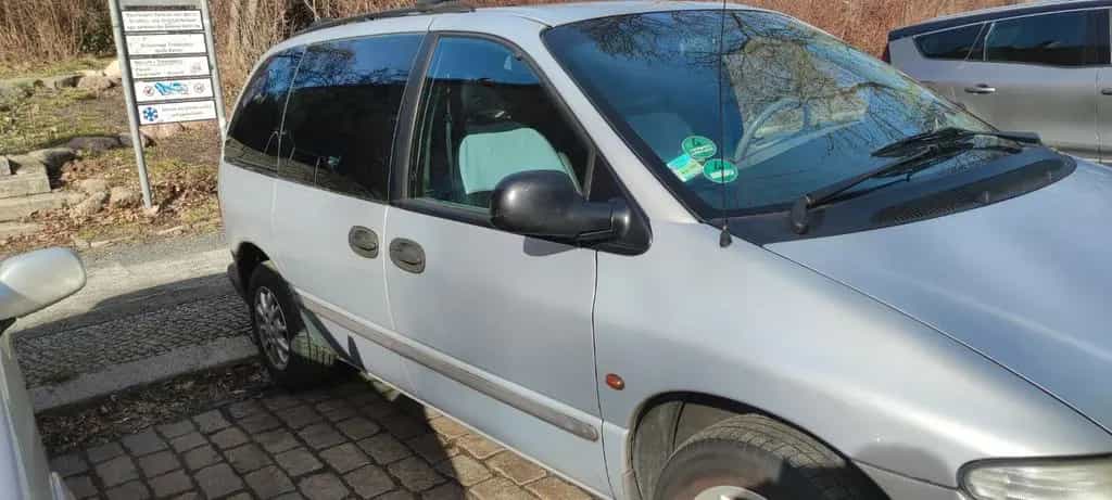 Chrysler Voyager Family Comfort 2.4 Family Comfort 01/2000-photo-0