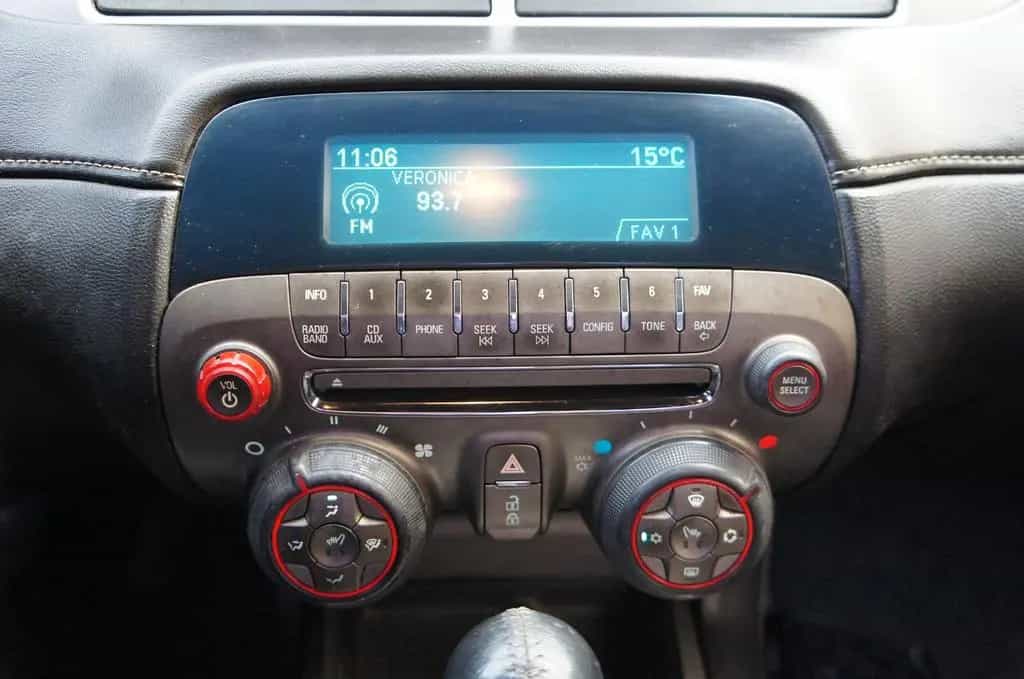 Chevrolet Camaro 3.6 V6 Bumblebee HUD Xenon 01/2012-photo-11