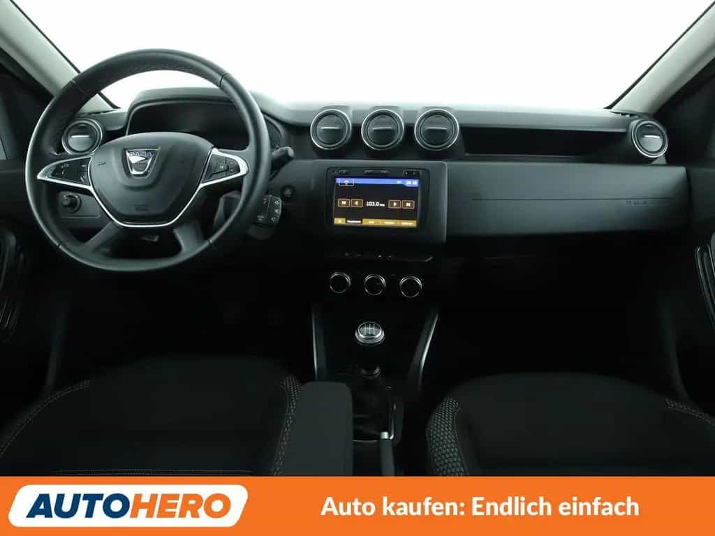 Dacia Duster 1.6 SCe Prestige *NAVI*CAM*TEMPO*SHZ*ALU* 12/2019-photo-11