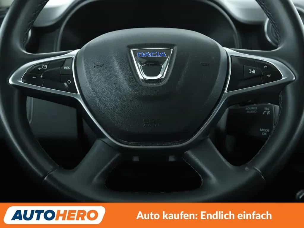 Dacia Duster 1.6 SCe Prestige *NAVI*CAM*TEMPO*SHZ*ALU* 12/2019-photo-18