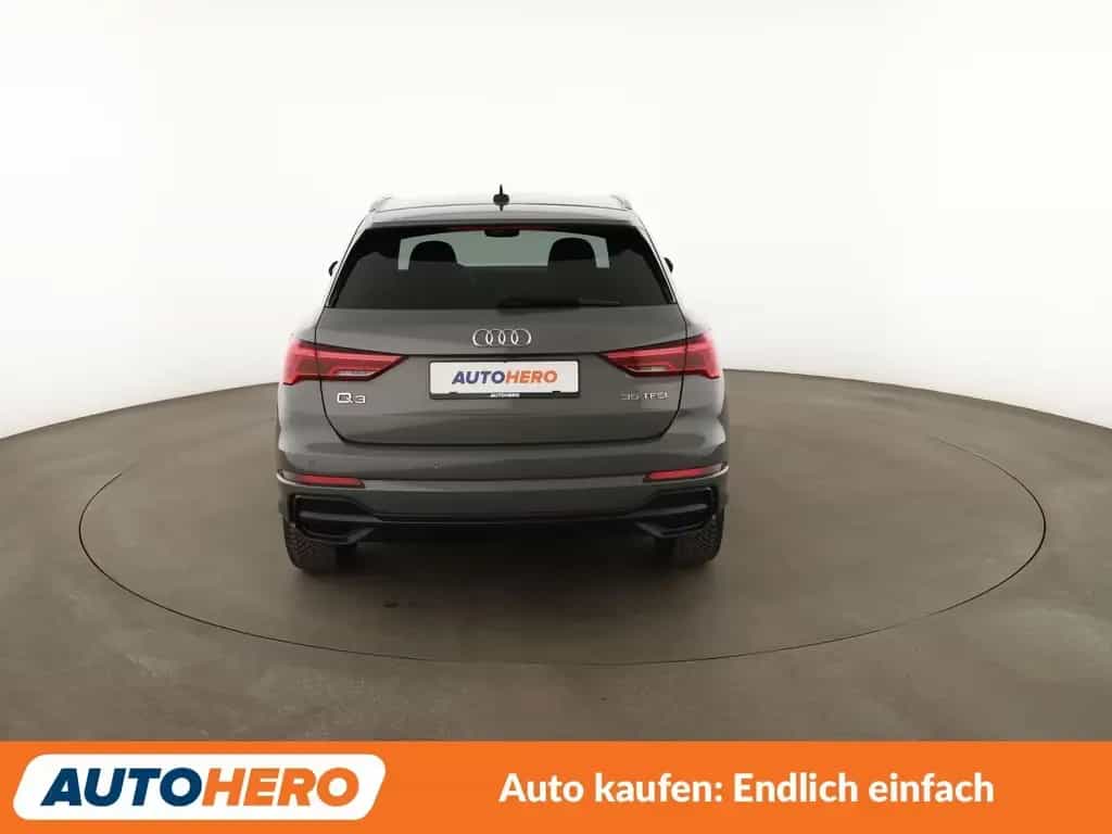 Audi Q3 35 TFSI S Line Aut.*NAVI*LED*TEMPO*PDC* 01/2019-photo-4