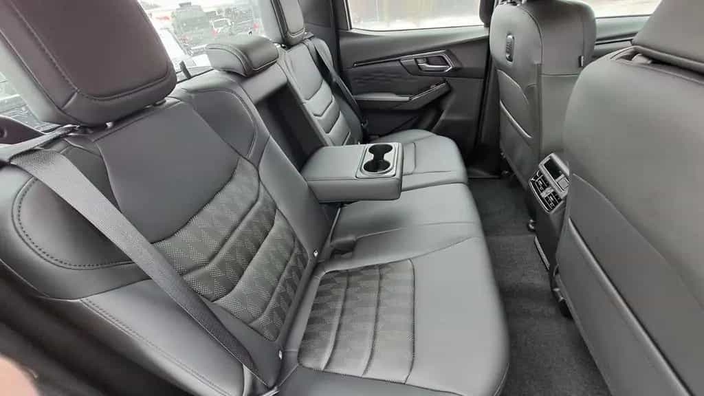 Isuzu D-Max CrewCab LSE 4x4 EXKLUSIVE LEDER AHK 06/2025-photo-11