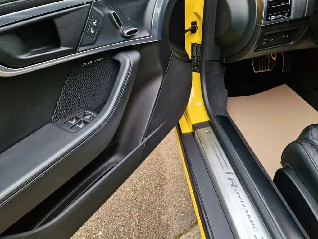 Jaguar F-Type P380 Coupe AWD R-Dynamic+LIMITED EDITION+ 09/2020-photo-26