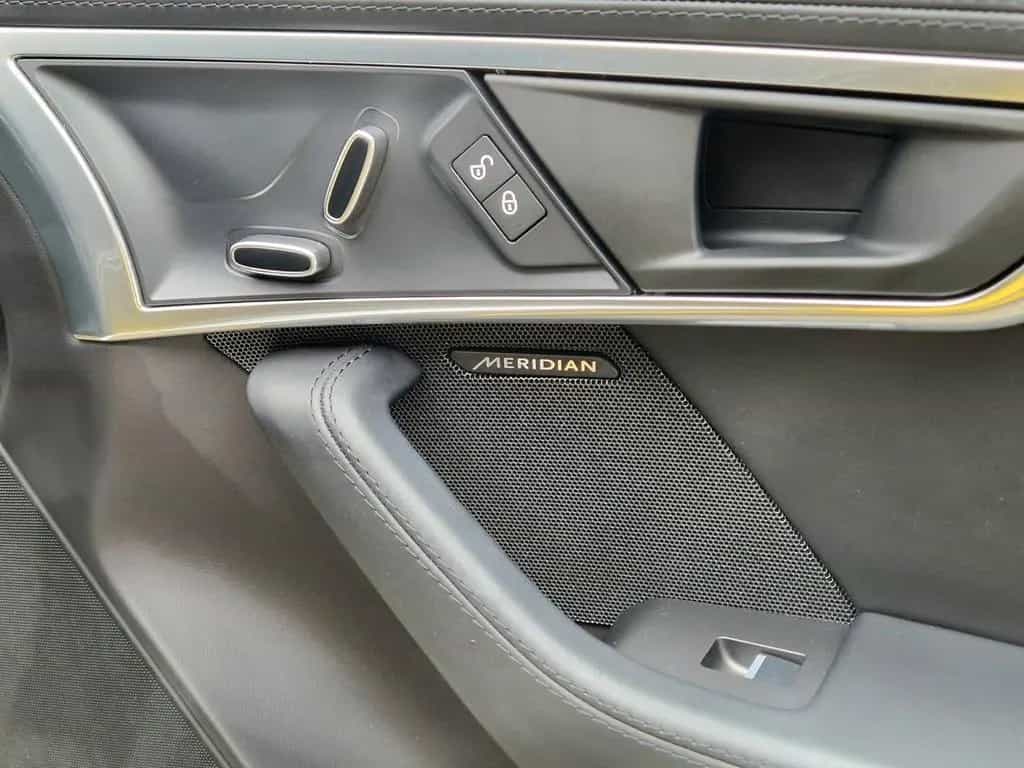 Jaguar F-Type P380 Coupe AWD R-Dynamic+LIMITED EDITION+ 09/2020-photo-31