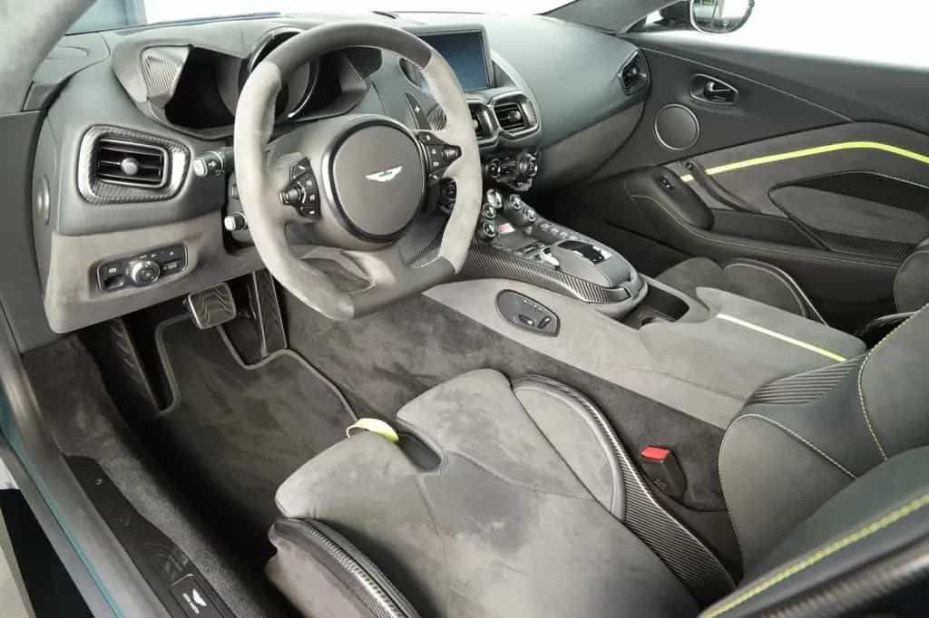 Aston Martin V8 Vantage F1 SONDERMODELL 1.H 07/2023-photo-14