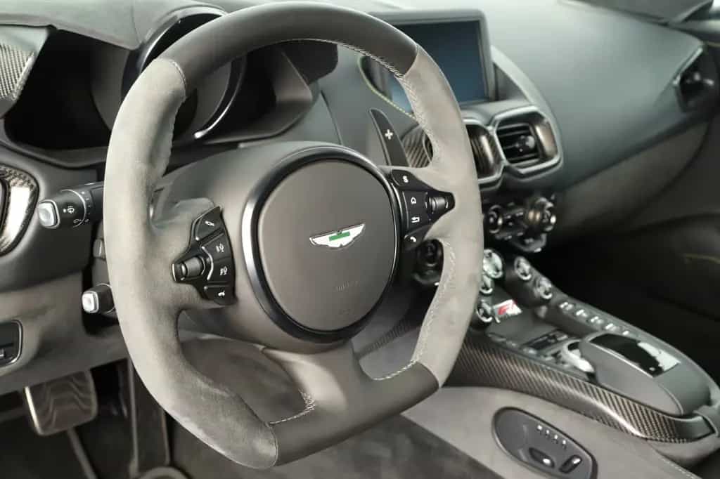 Aston Martin V8 Vantage F1 SONDERMODELL 1.H 07/2023-photo-15