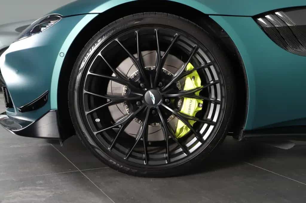 Aston Martin V8 Vantage F1 SONDERMODELL 1.H 07/2023-photo-9
