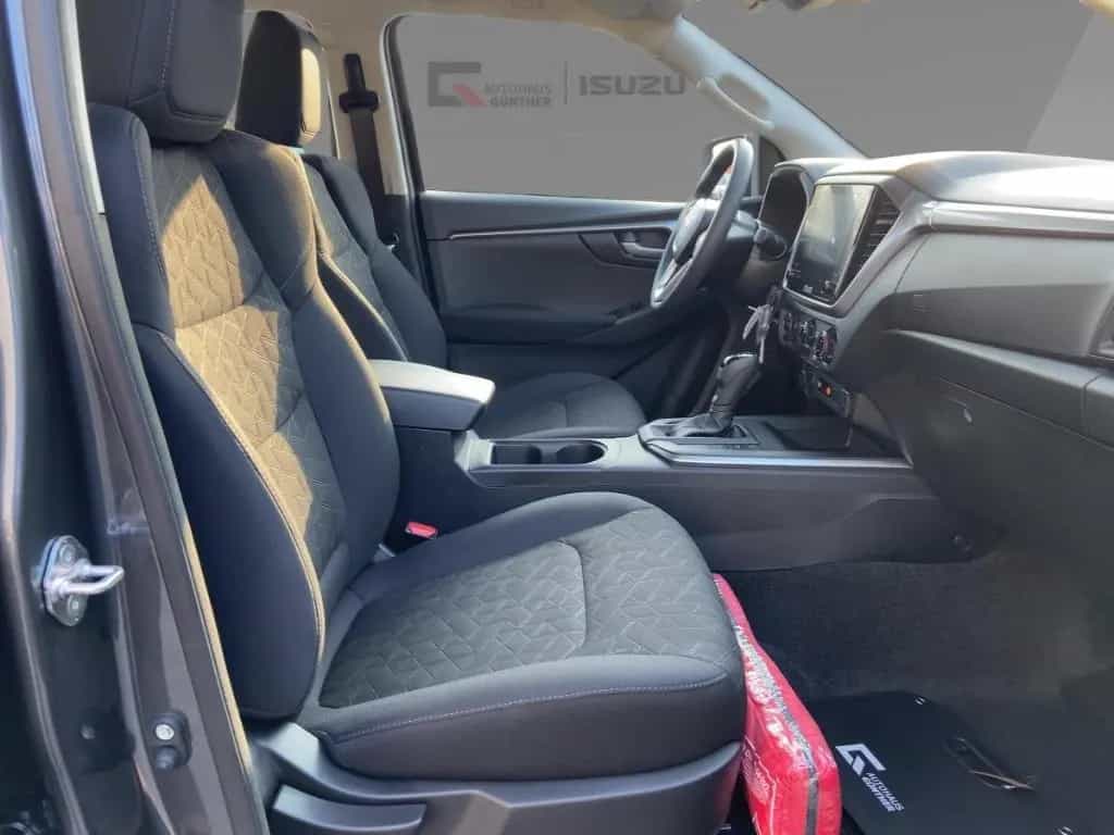 Isuzu D-Max Double Cab 4x4 LS 163PS Automatik/Winter/R null-photo-8