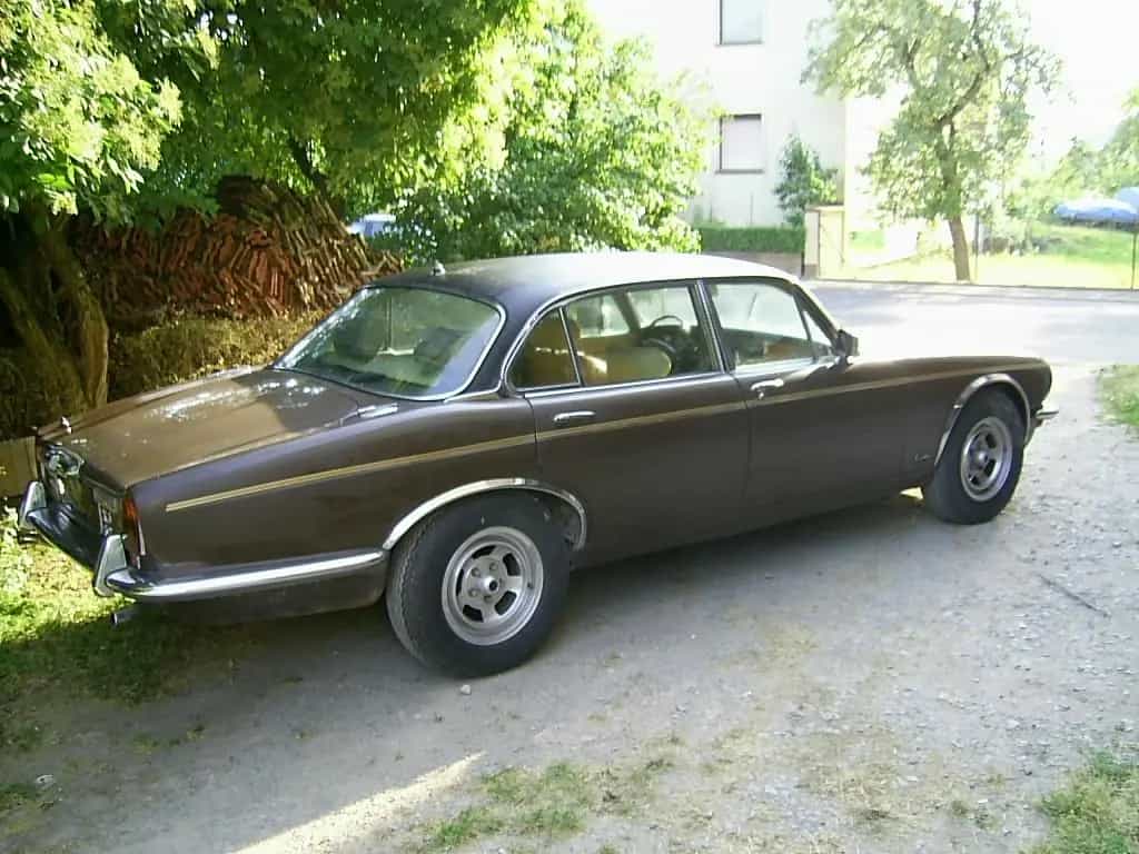 Jaguar XJ12 5.3 V12 Serie 2 LWB (Langversion) 01/1979-photo-1