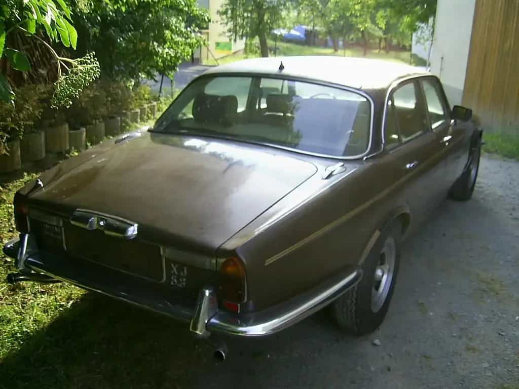 Jaguar XJ12 5.3 V12 Serie 2 LWB (Langversion) 01/1979-photo-2