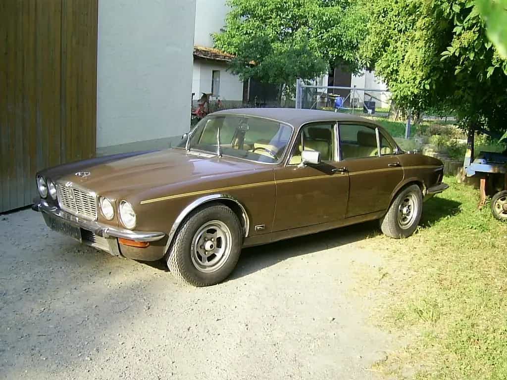 Jaguar XJ12 5.3 V12 Serie 2 LWB (Langversion) 01/1979-photo-3