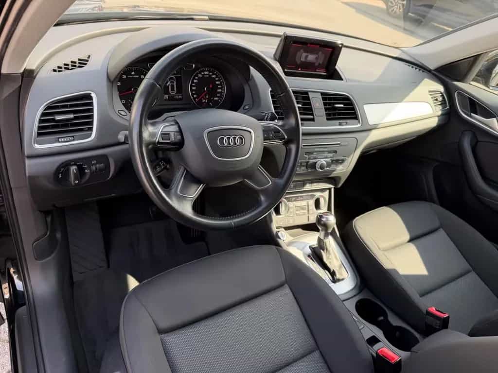 Audi Q3 /DSG/Navi/AHK/150PS 06/2017-photo-11