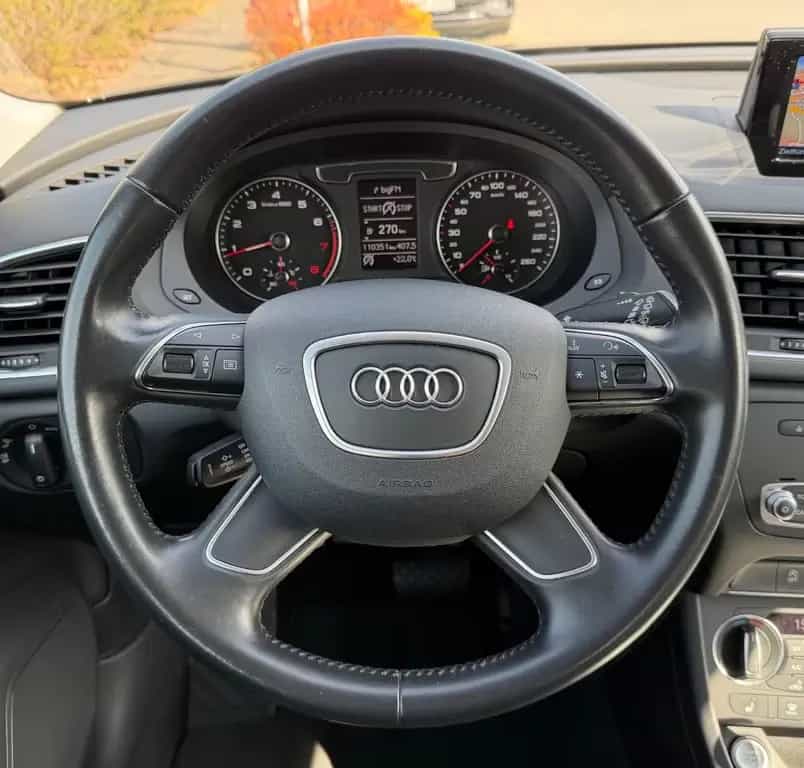 Audi Q3 /DSG/Navi/AHK/150PS 06/2017-photo-18