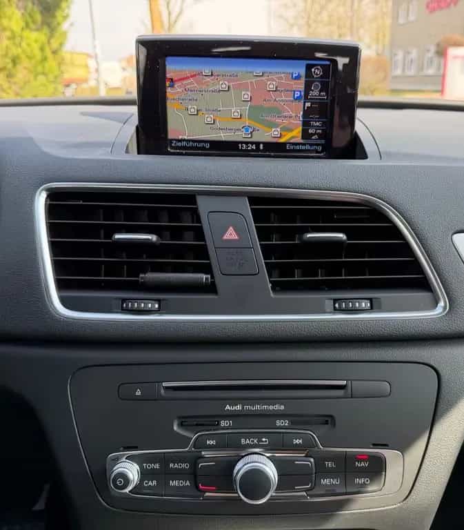Audi Q3 /DSG/Navi/AHK/150PS 06/2017-photo-19