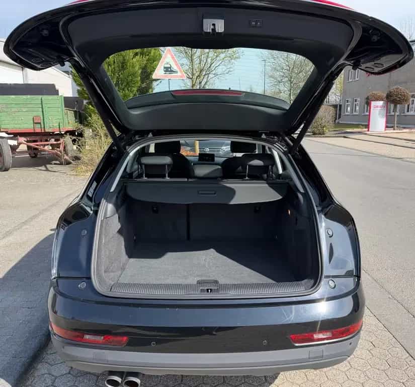 Audi Q3 /DSG/Navi/AHK/150PS 06/2017-photo-23