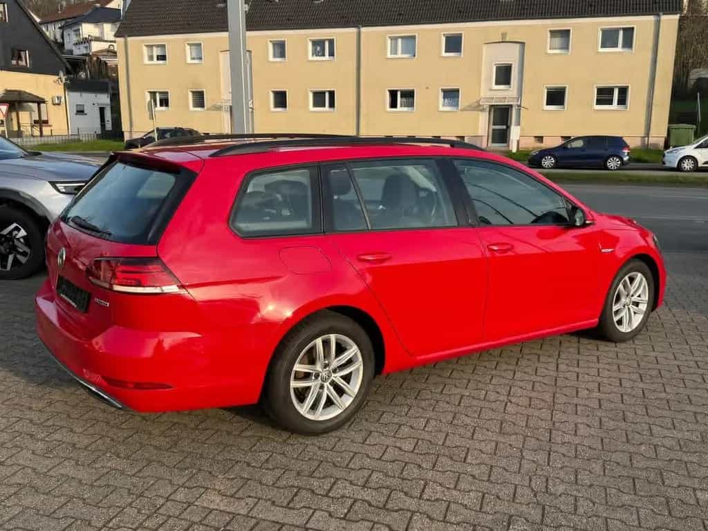 Volkswagen Golf 1.5 16V DSG Kombi Cam ACC APP Connect 07/2019-photo-5
