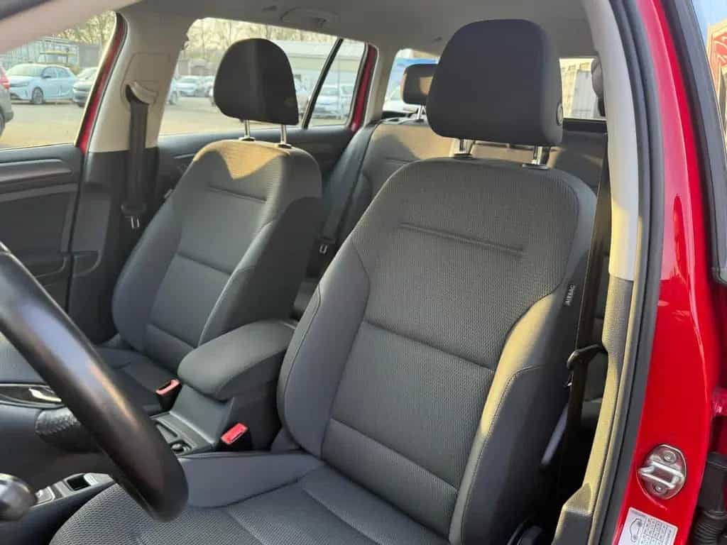 Volkswagen Golf 1.5 16V DSG Kombi Cam ACC APP Connect 07/2019-photo-8
